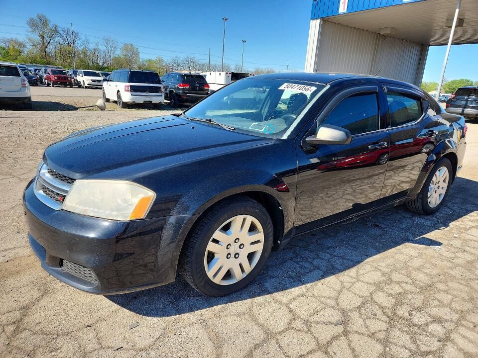 2013 DODGE Avenger