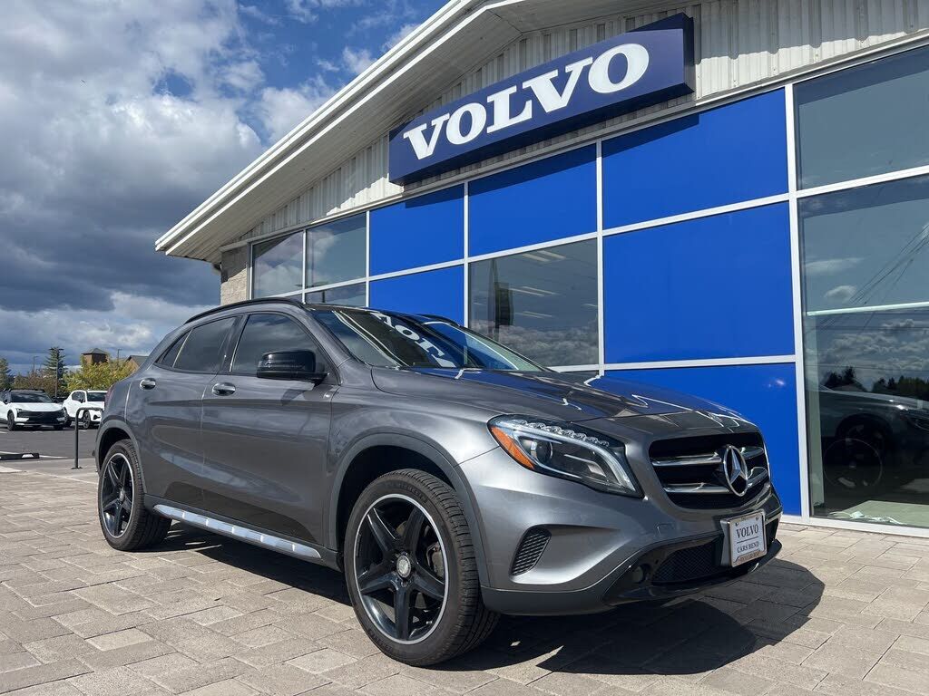 2017 MERCEDES-BENZ GLA-Class