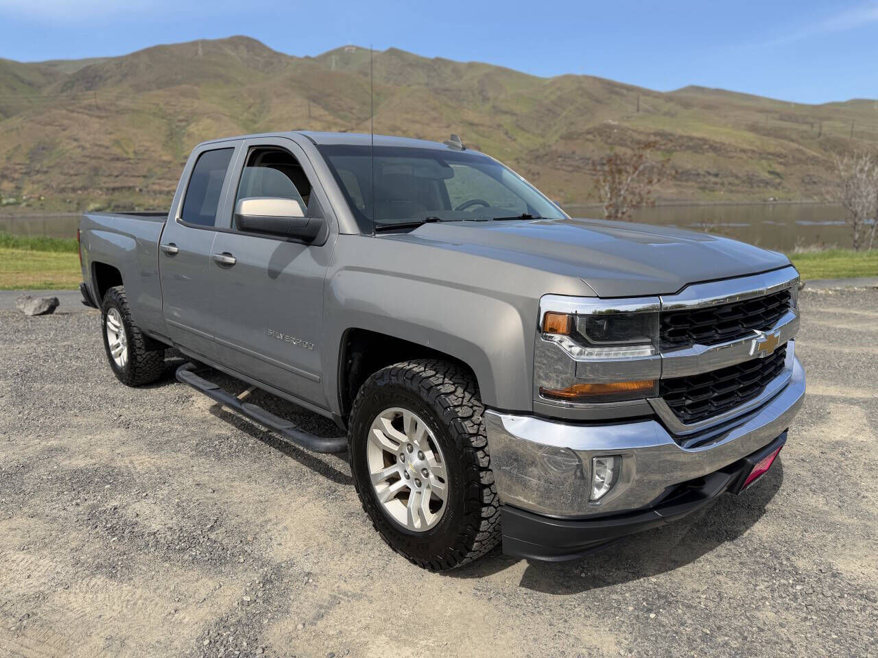 2017 CHEVROLET Silverado
