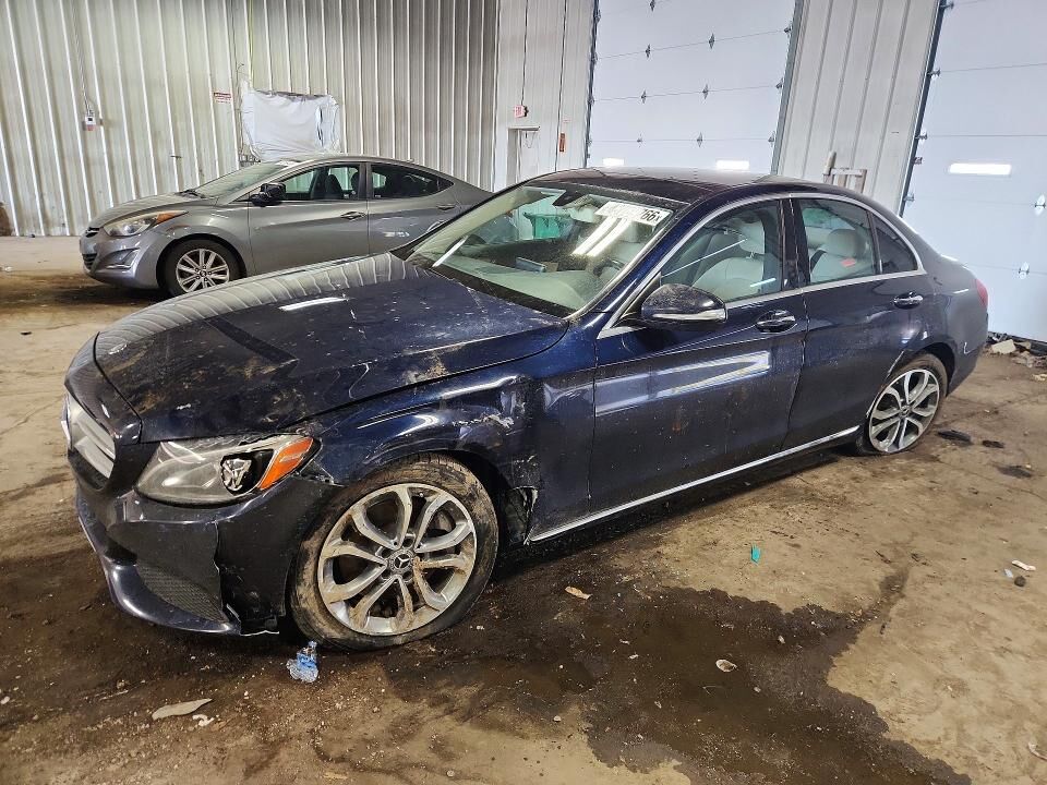 2015 MERCEDES-BENZ C-Class