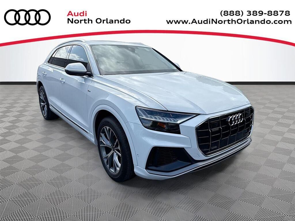 2023 AUDI Q8
