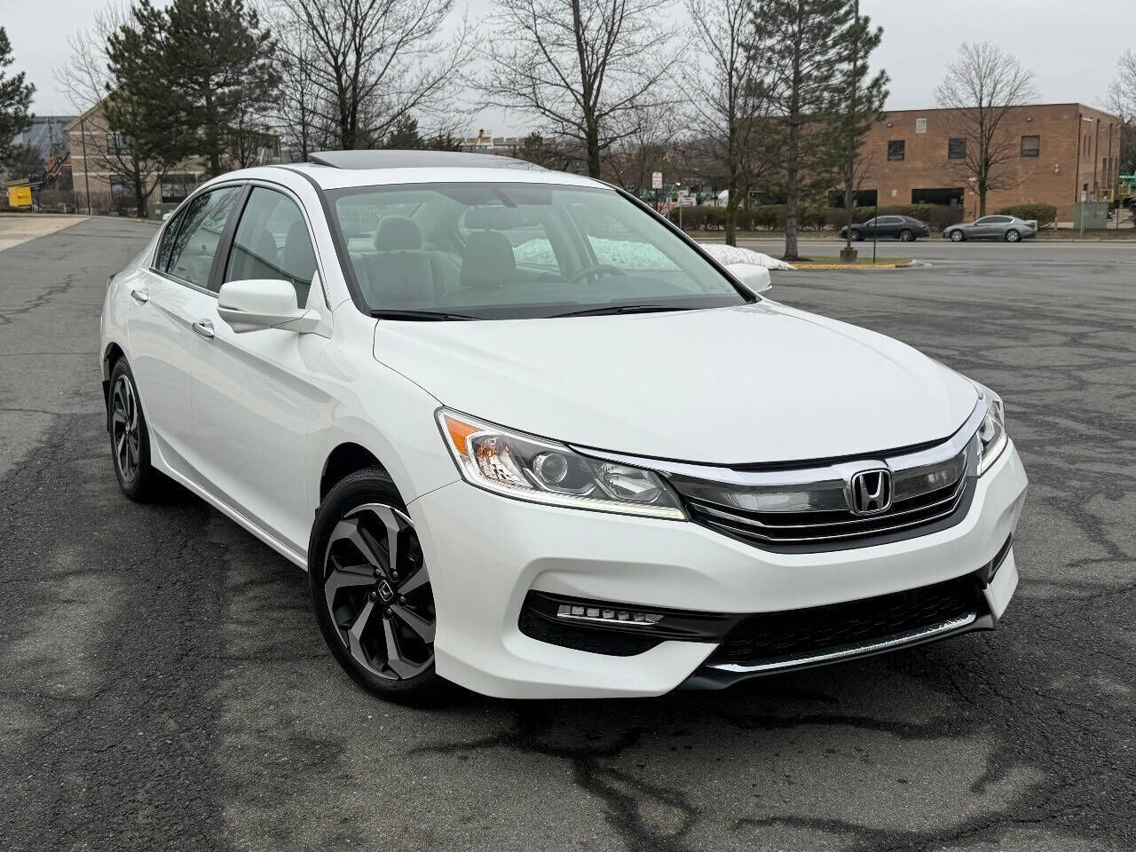 2016 HONDA Accord