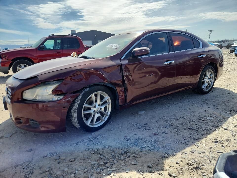 2012 NISSAN Maxima