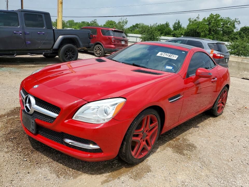2013 MERCEDES-BENZ SLK-Class