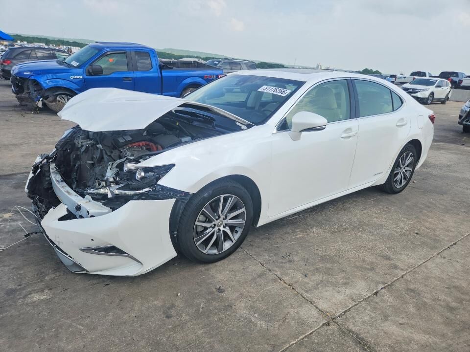 2017 LEXUS ES