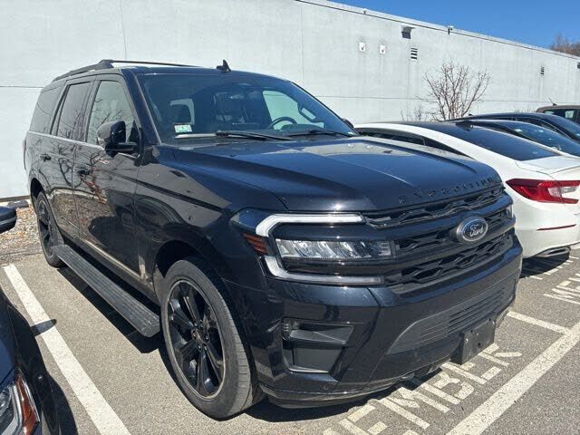 2023 FORD Expedition