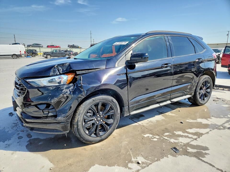 2022 FORD Edge