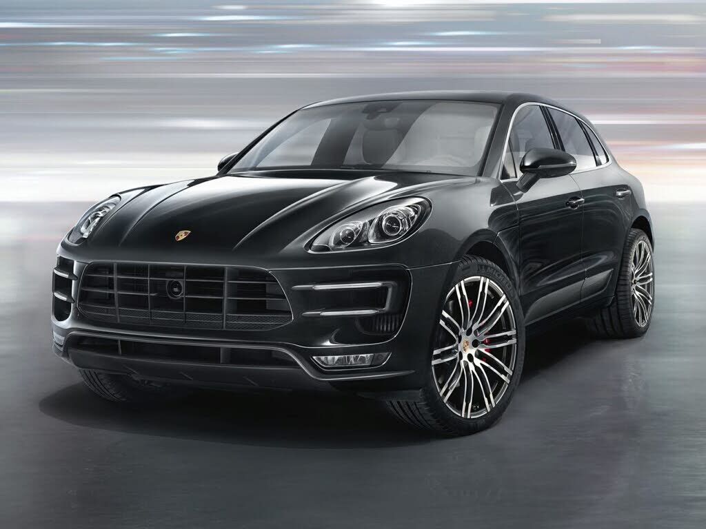2018 PORSCHE Macan