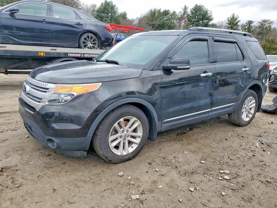 2011 FORD Explorer