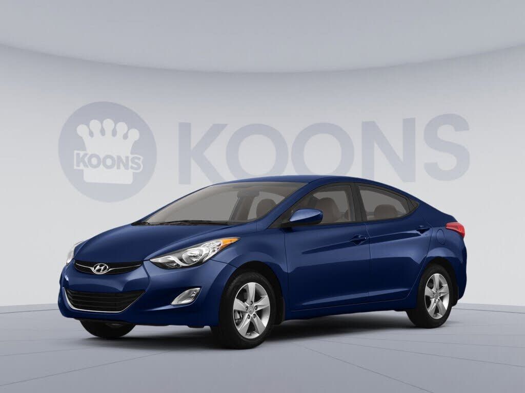 2013 HYUNDAI Elantra