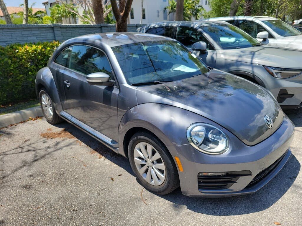 2019 VOLKSWAGEN Beetle