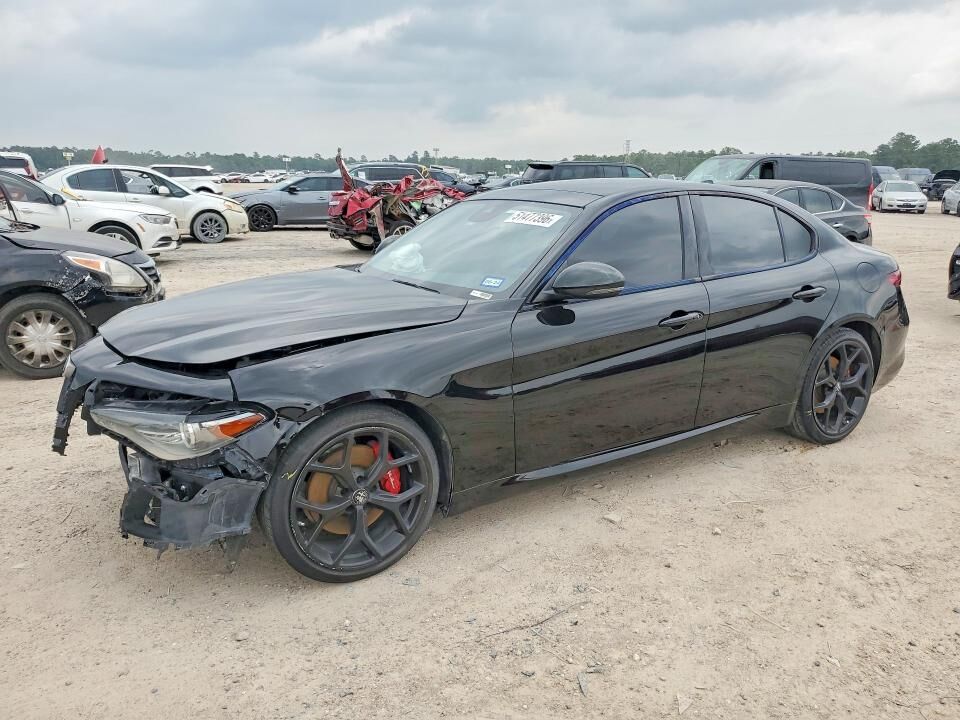 2020 ALFA ROMEO Giulia