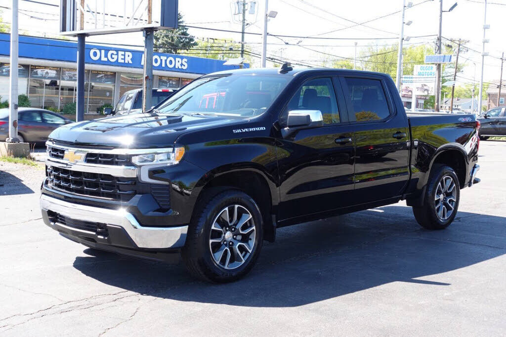 2023 CHEVROLET Silverado