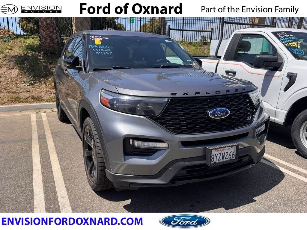2021 FORD Explorer