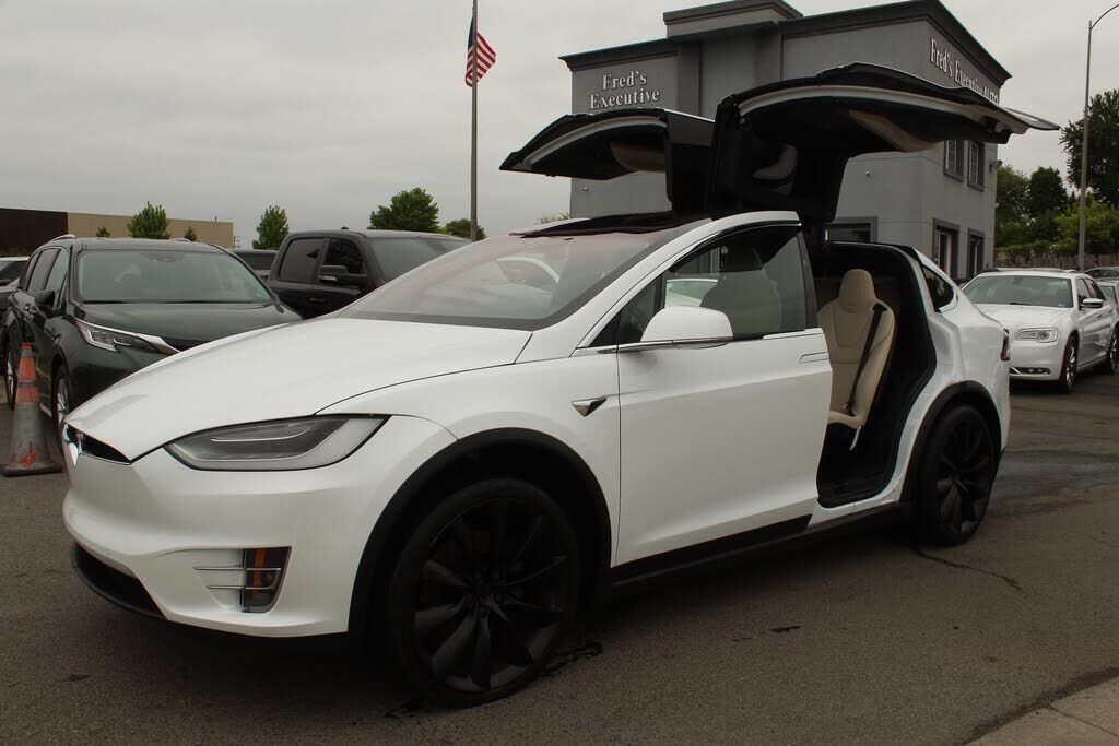 2020 TESLA Model X