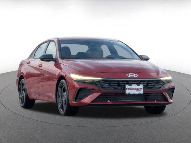 2026 HYUNDAI Elantra