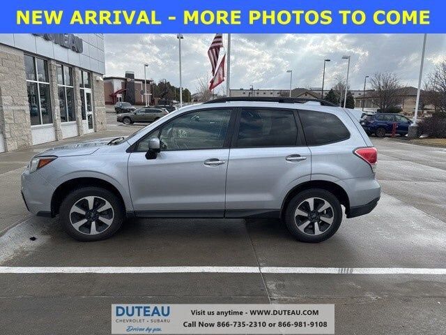 2018 SUBARU Forester