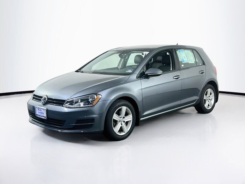 2017 VOLKSWAGEN Golf
