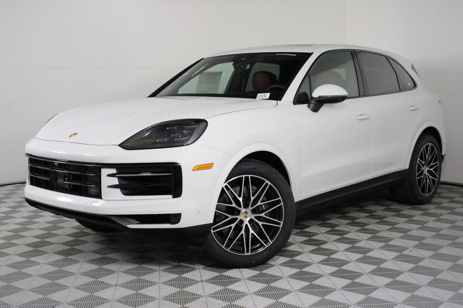 2026 PORSCHE Cayenne