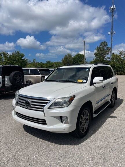 2013 LEXUS LX