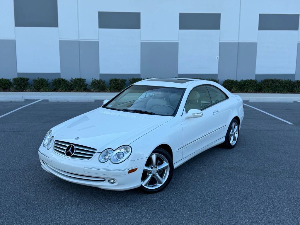 2004 MERCEDES-BENZ CLK-Class