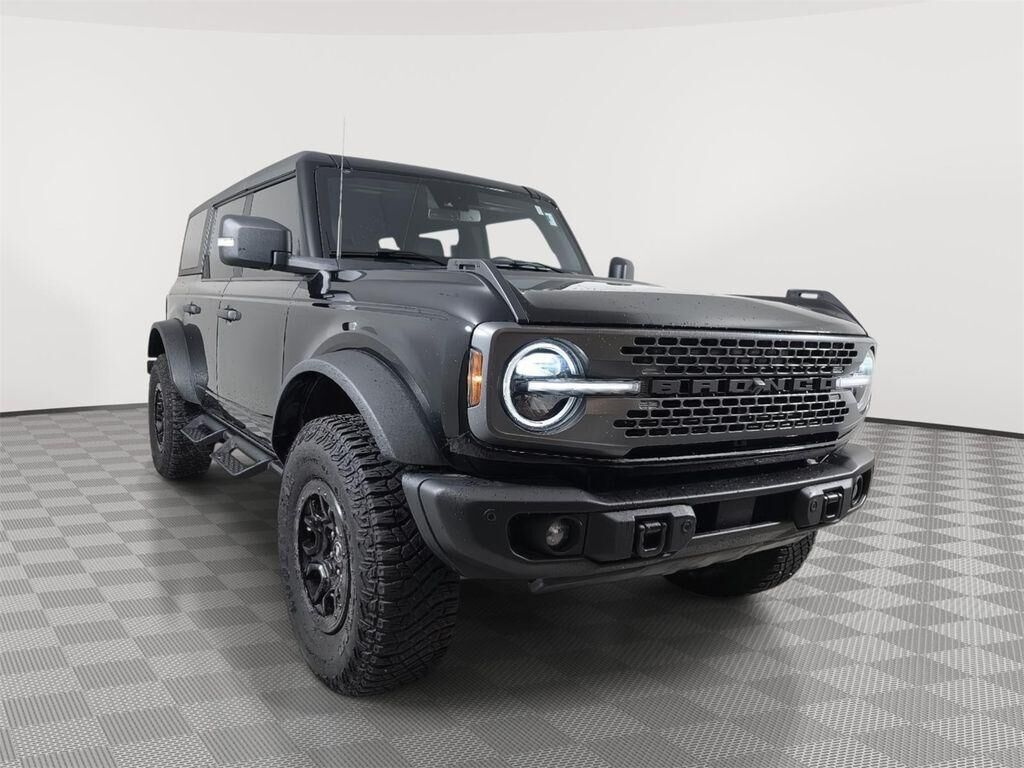 2023 FORD Bronco