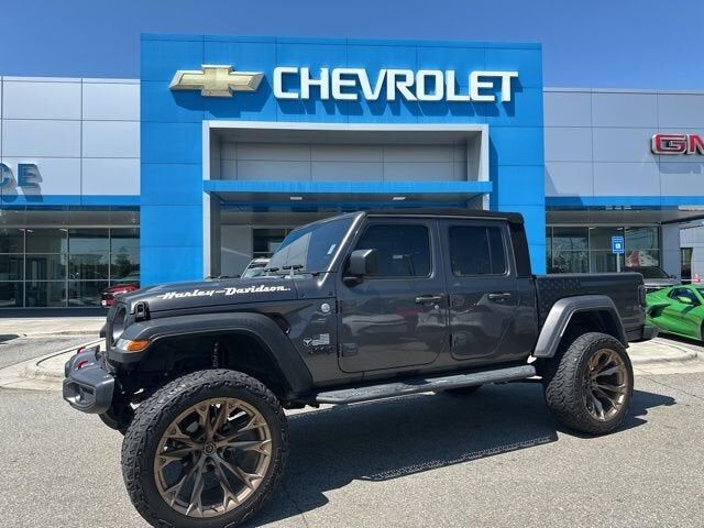 2020 JEEP Gladiator