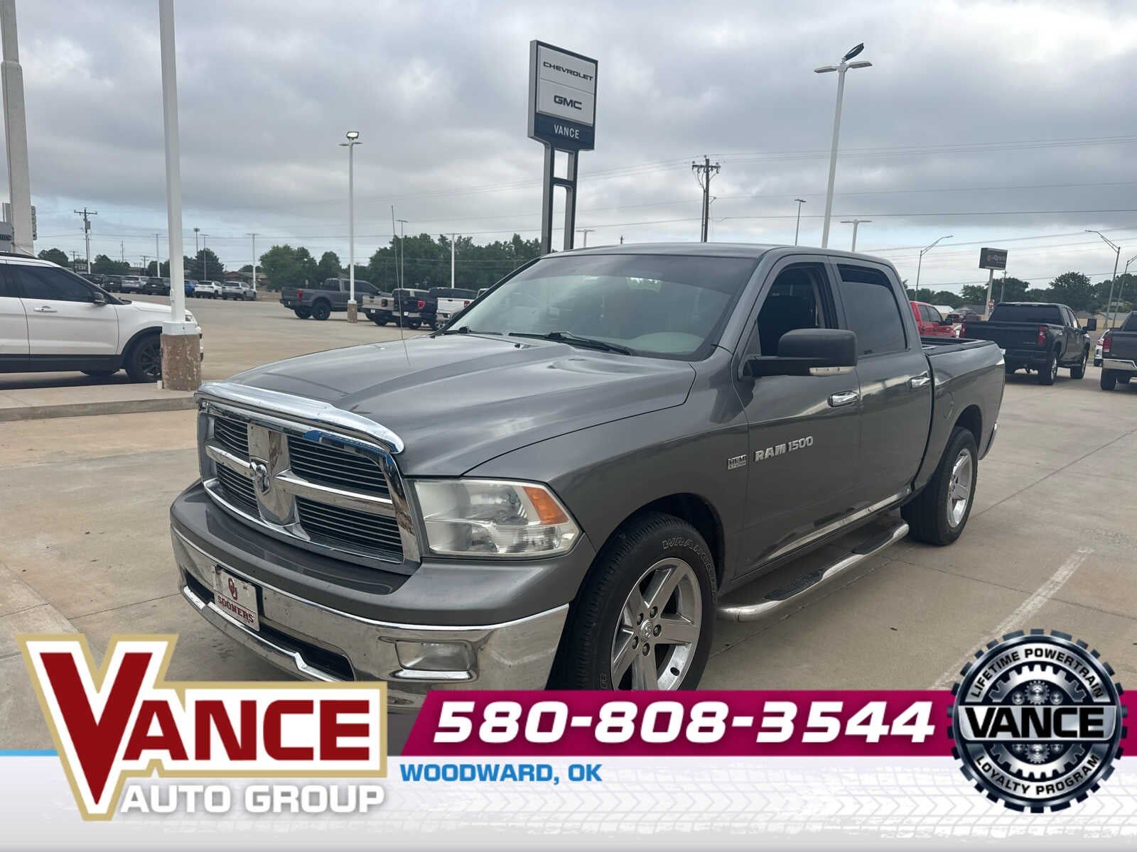 2011 DODGE Ram