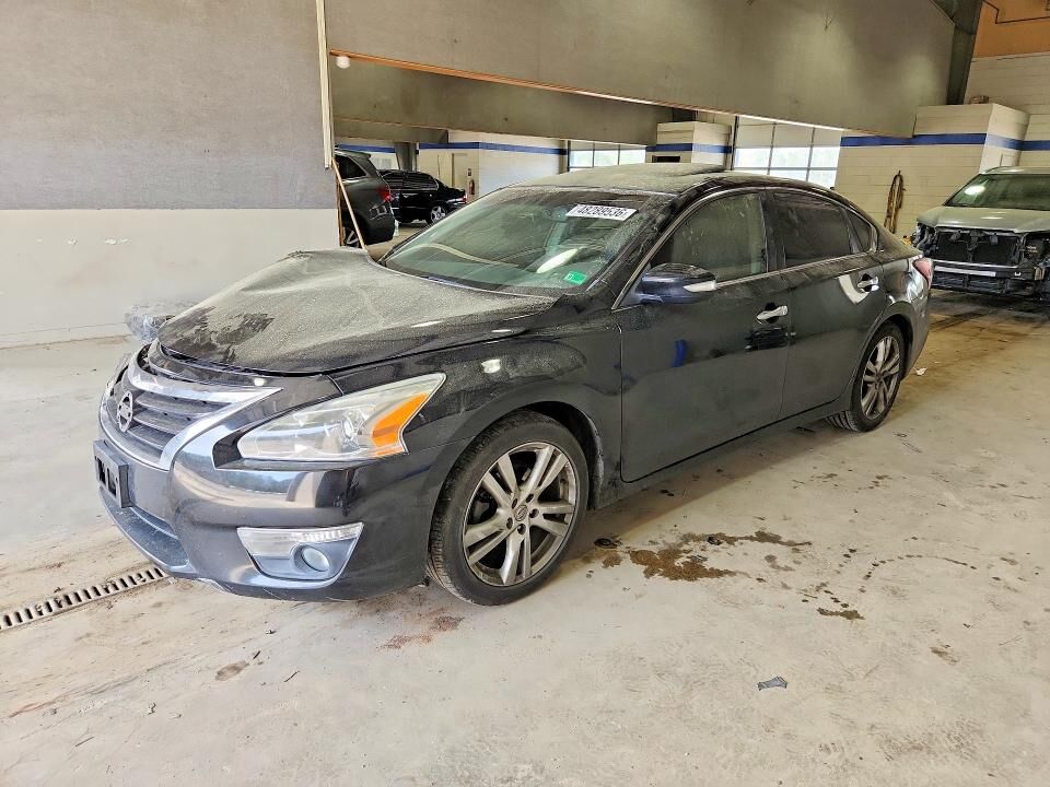 2013 NISSAN Altima