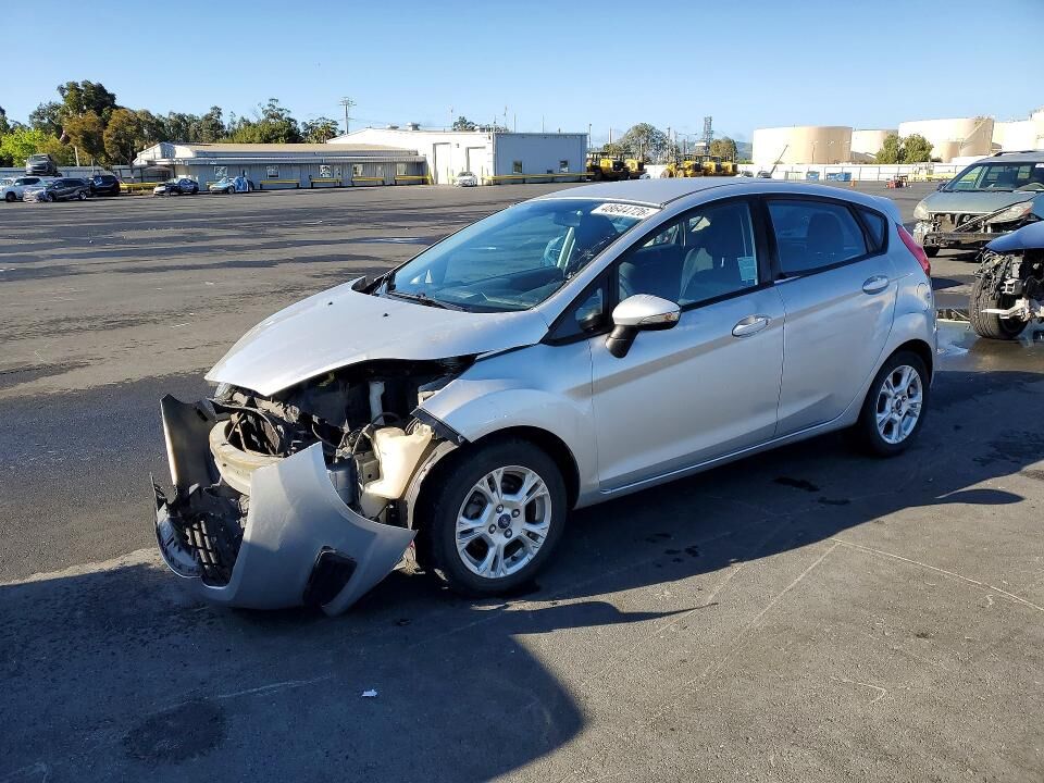 2015 FORD Fiesta