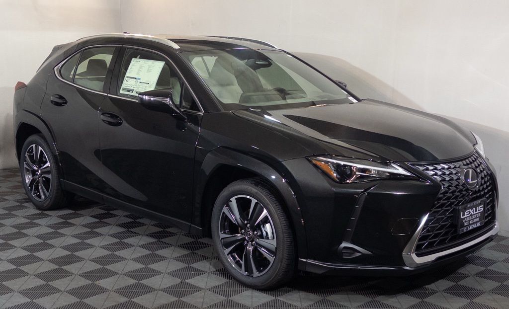 2026 LEXUS UX