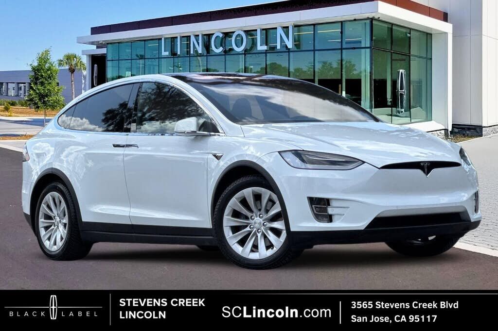 2020 TESLA Model X