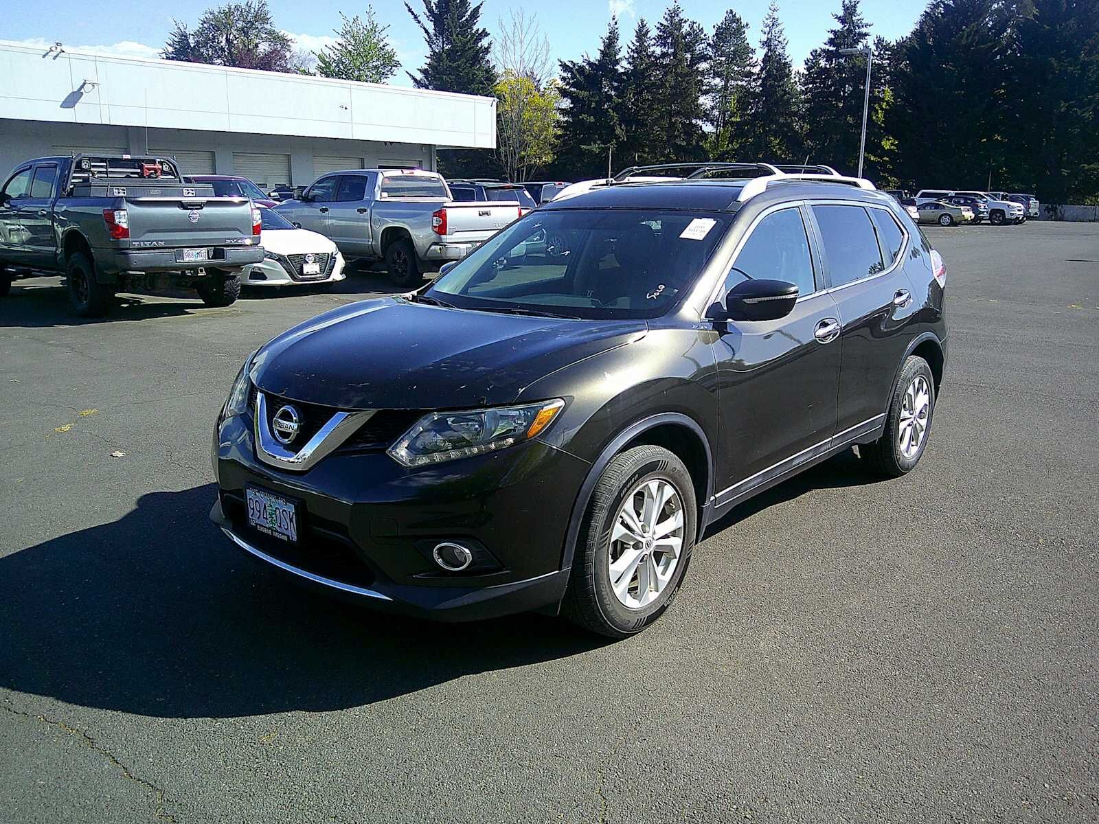2015 NISSAN Rogue