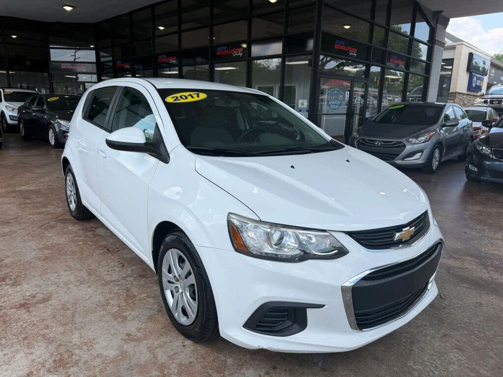 2017 CHEVROLET Sonic