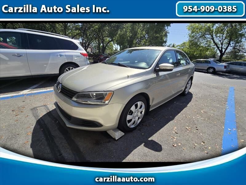 2014 VOLKSWAGEN Jetta