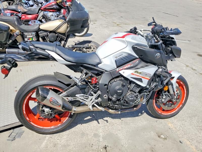 2019 YAMAHA MTN1000