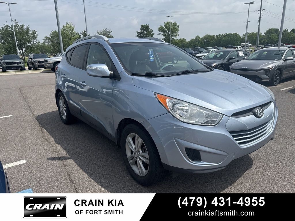 2012 HYUNDAI Tucson