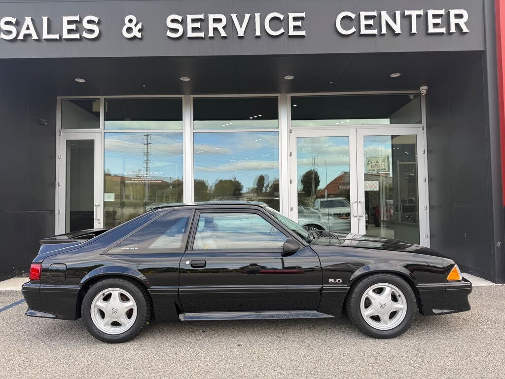 1993 FORD Mustang