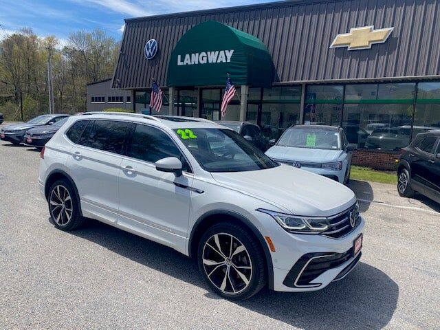 2022 VOLKSWAGEN Tiguan