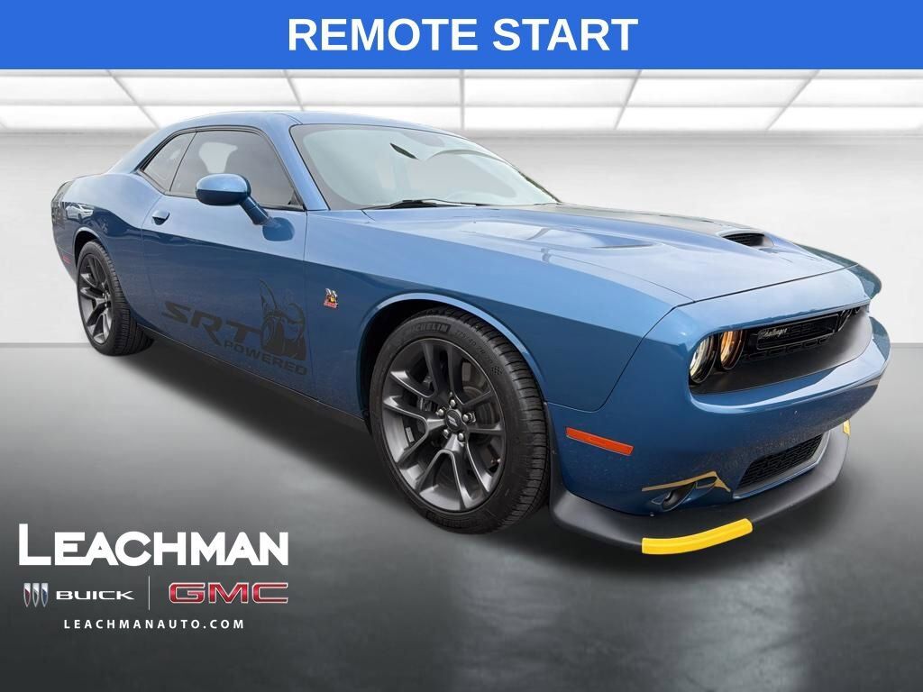 2021 DODGE Challenger
