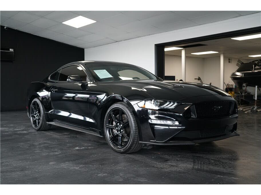 2018 FORD Mustang
