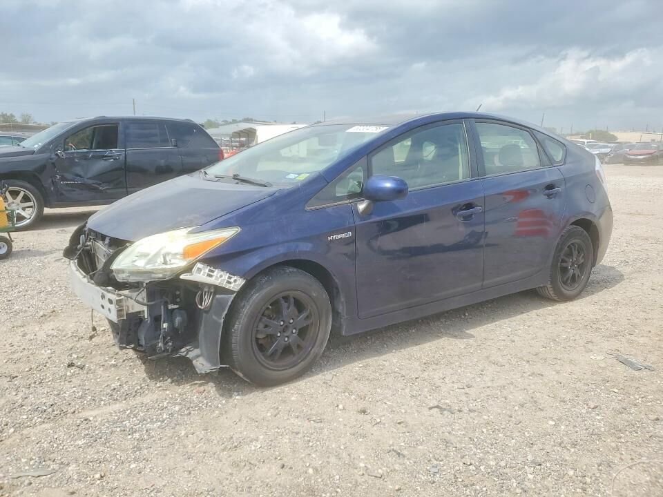 2013 TOYOTA PRIUS