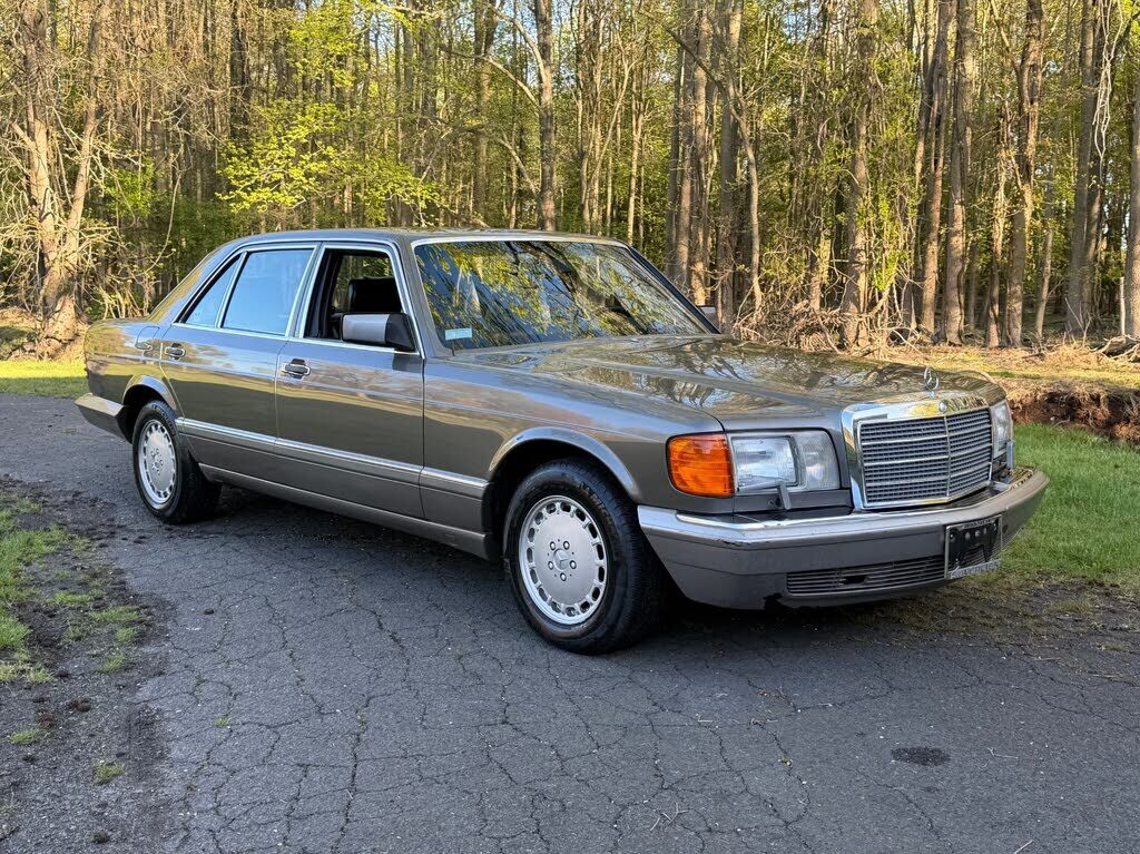 1987 MERCEDES-BENZ 420