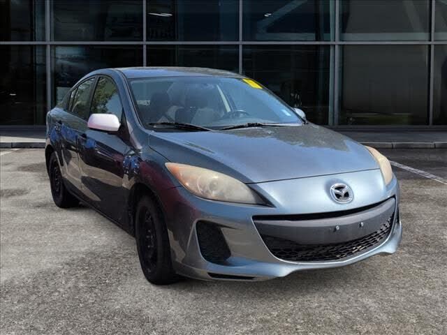 2013 MAZDA Mazda3
