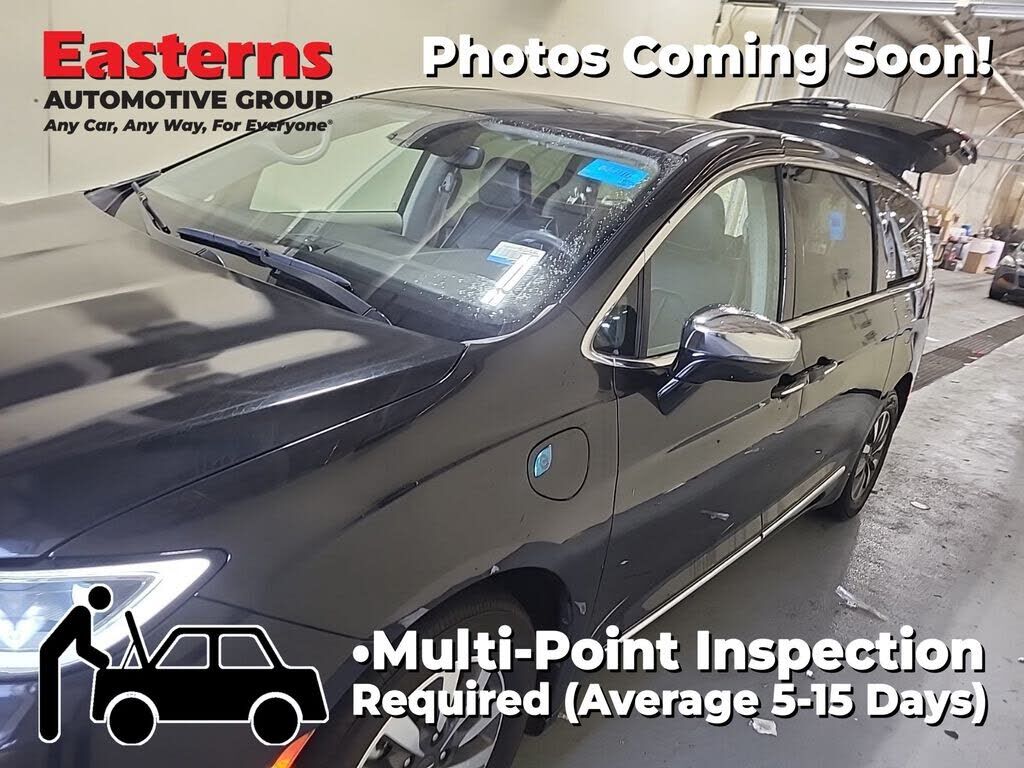 2023 CHRYSLER Pacifica