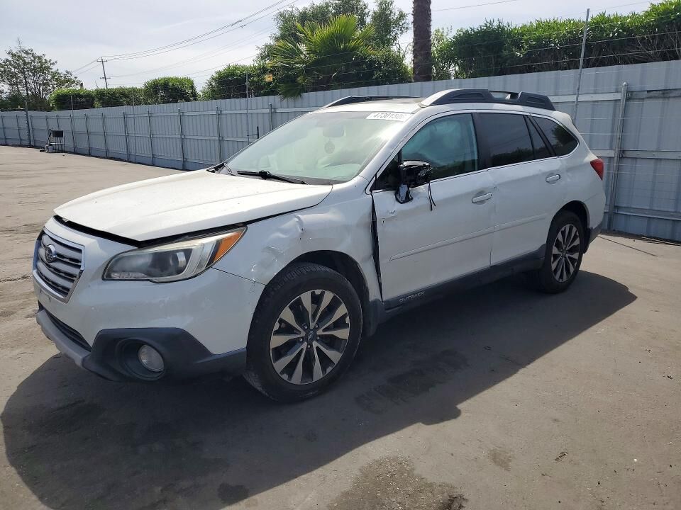 2016 SUBARU Outback