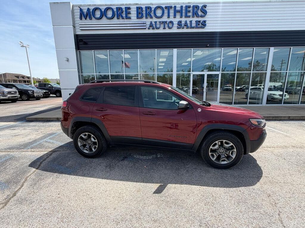2019 JEEP Cherokee