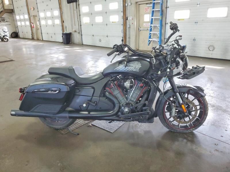 2022 INDIAN MOTORCYCLE Indian Challenger