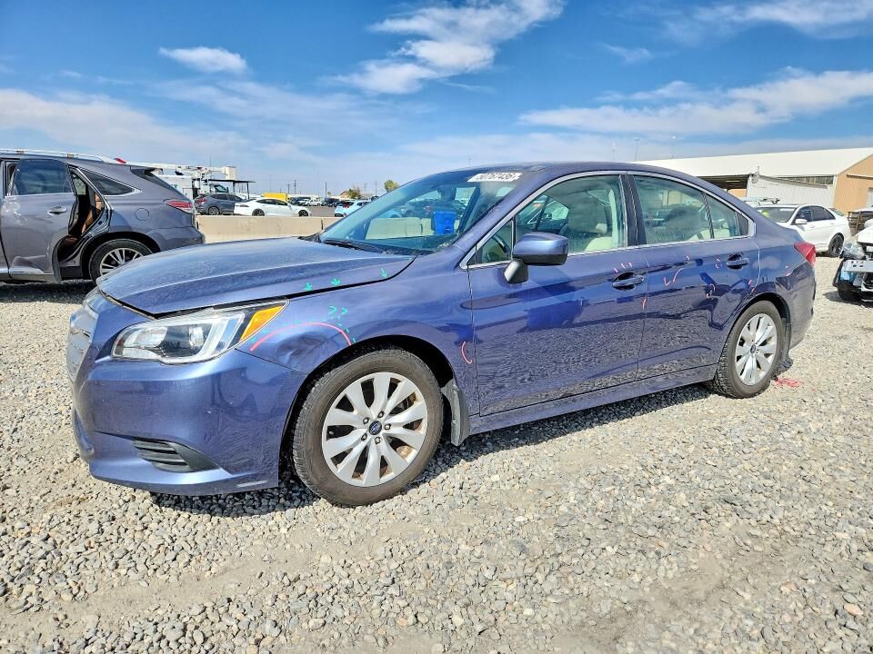 2017 SUBARU Legacy
