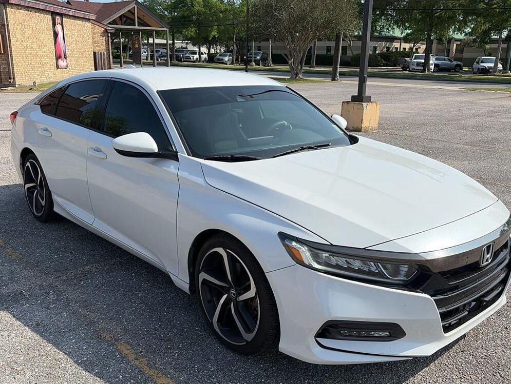 2019 HONDA Accord